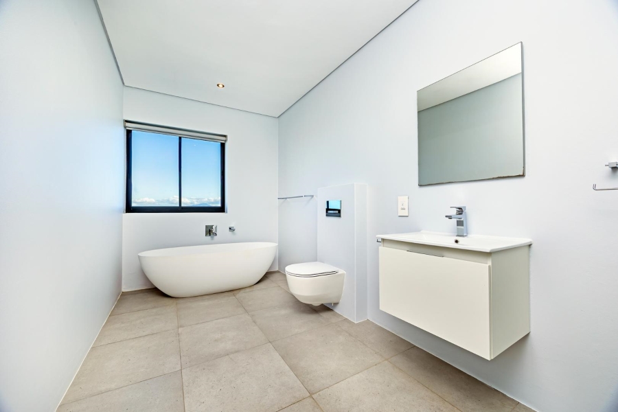 5 Bedroom Property for Sale in Baronetcy Estate Western Cape